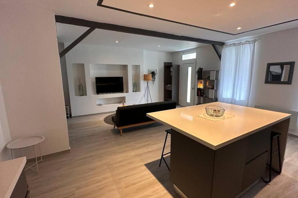 Maison Entierement Renovee Villa Ambares-et-Lagrave Ngoại thất bức ảnh